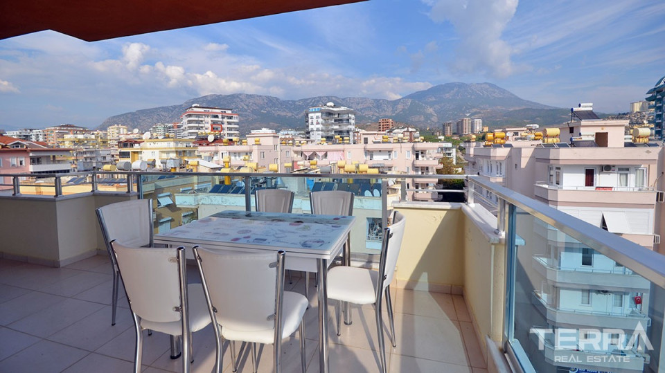 Fully Furnished Penthouse for Sale in Alanya Mahmutlar