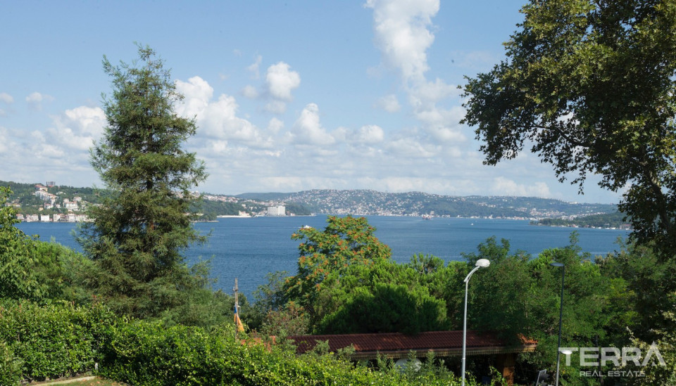 Exclusive Semi-Detached House With Bosphorus View in Istanbul Beykoz