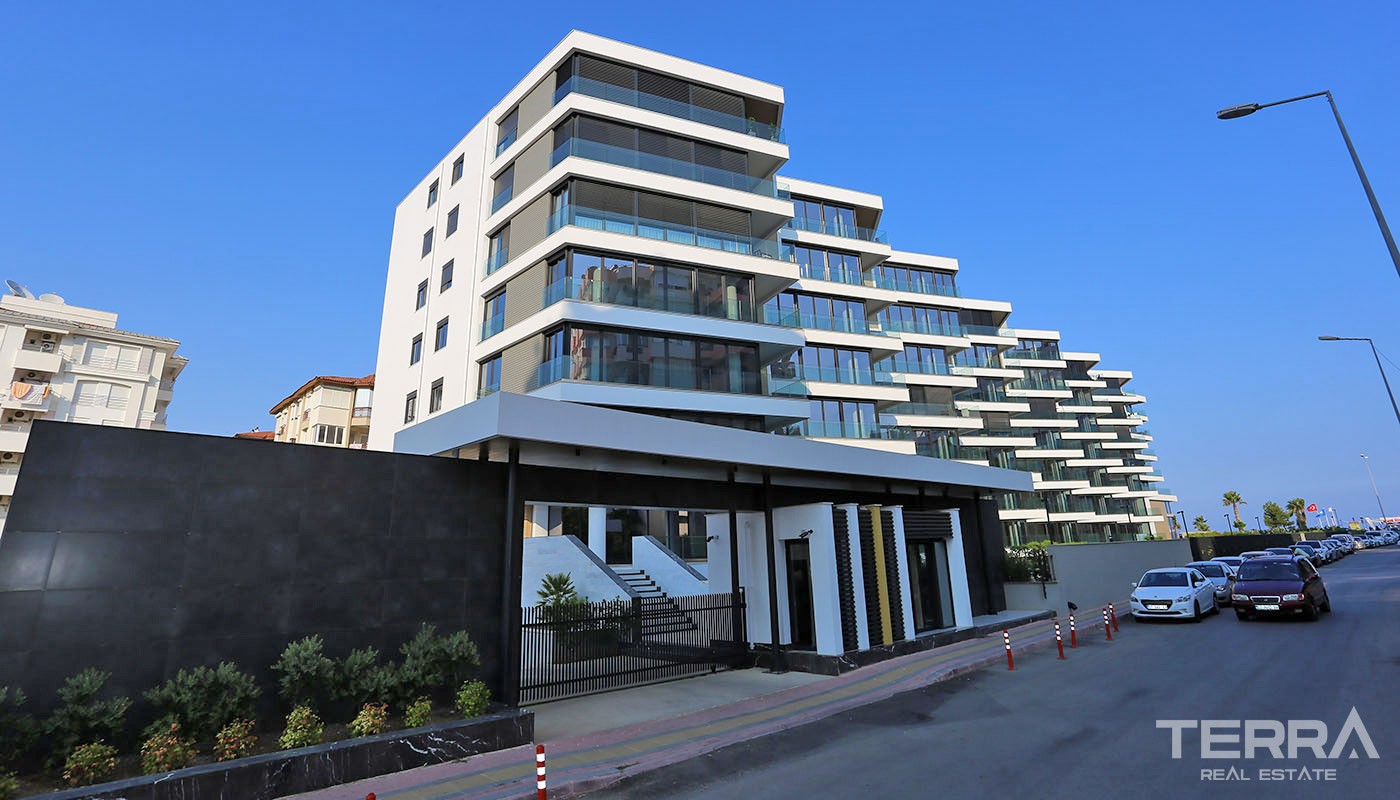 Smartly-Designed Apartments by the Sea in Makiport in Konyaaltı - 37118