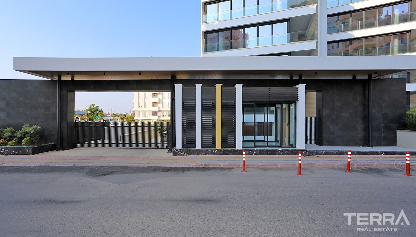 Smartly-Designed Apartments by the Sea in Makiport in Konyaaltı - 37120