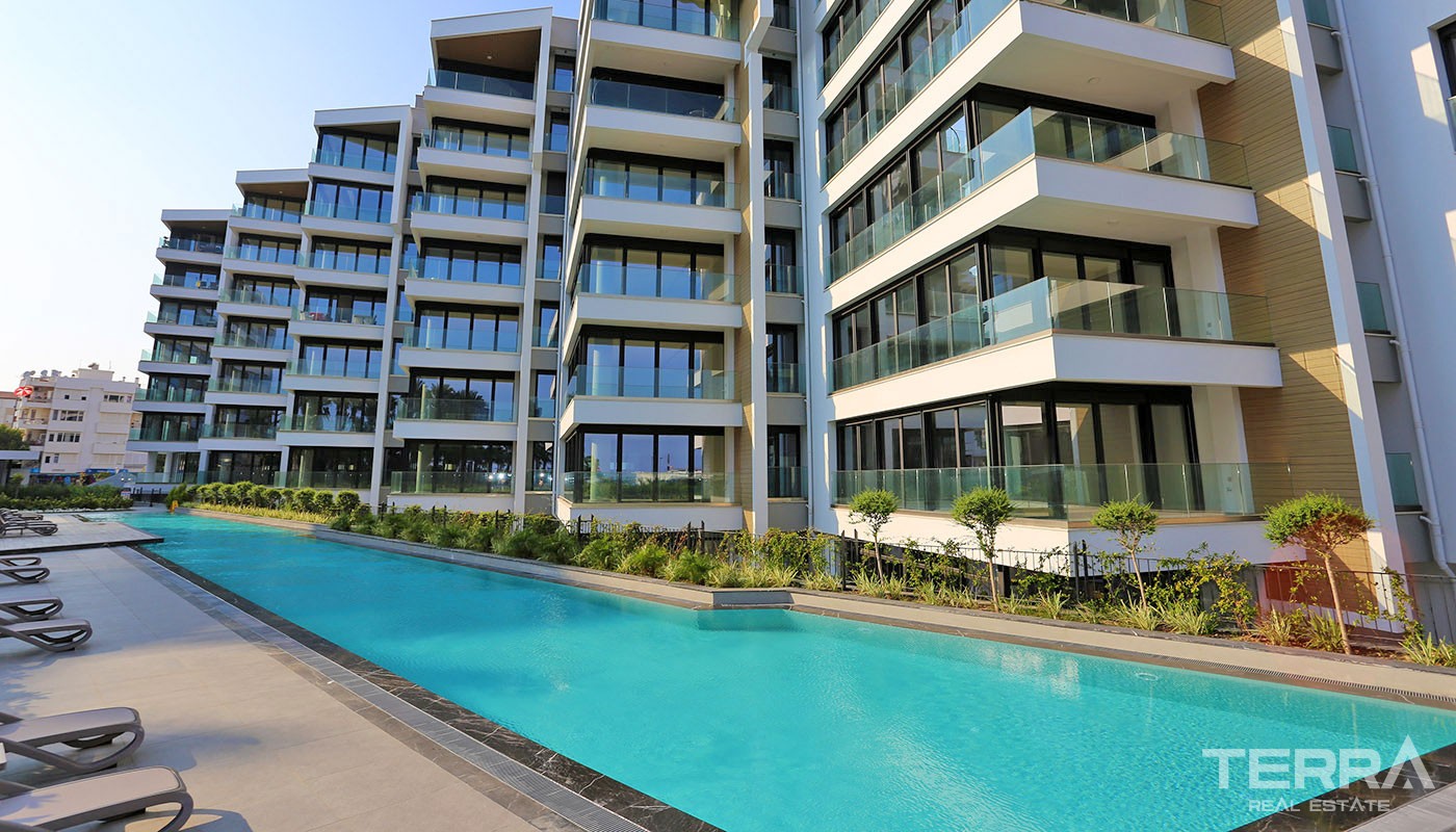 Smartly-Designed Apartments by the Sea in Makiport in Konyaaltı - 37124