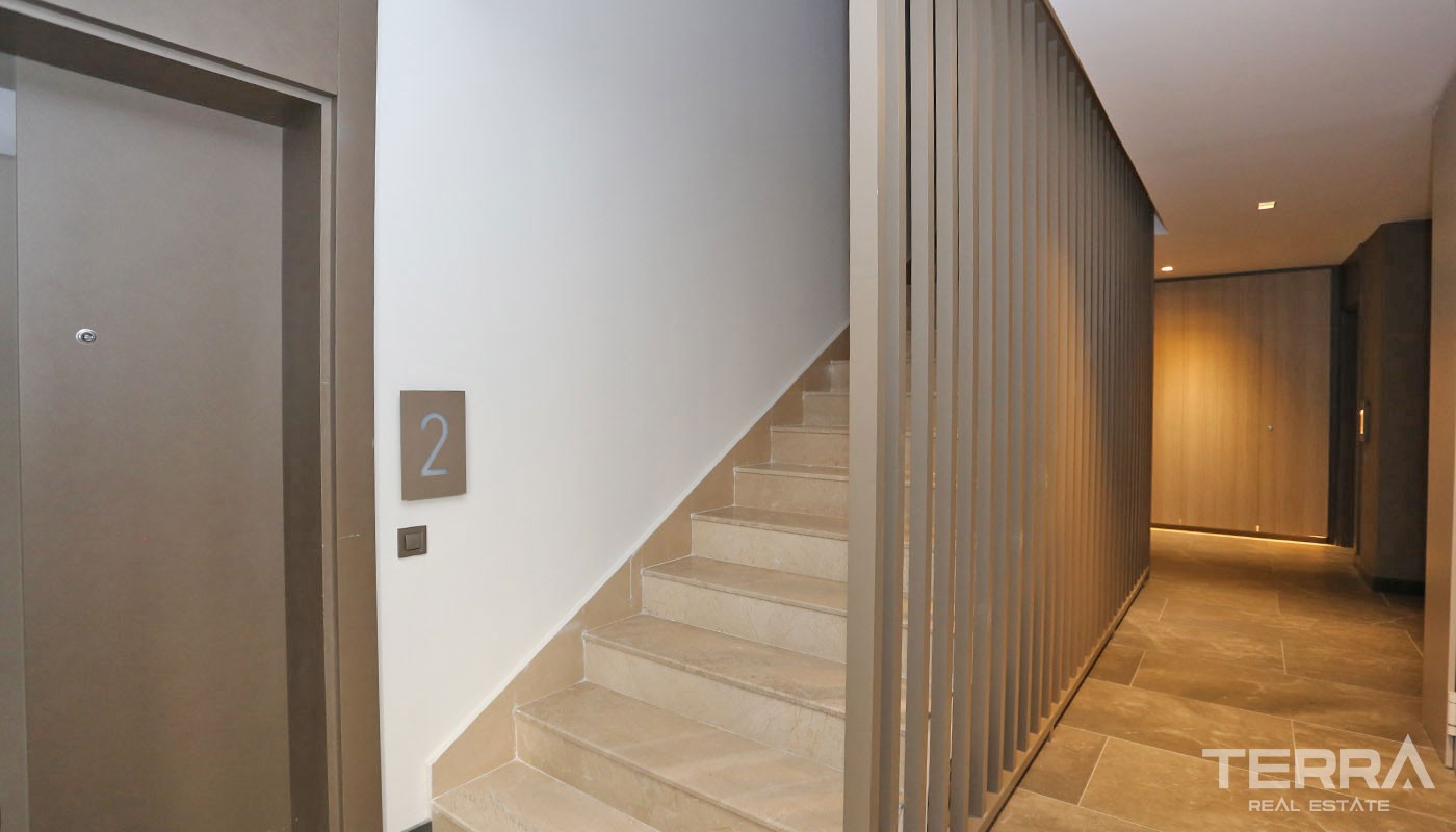 Smartly-Designed Apartments by the Sea in Makiport in Konyaaltı - 37130