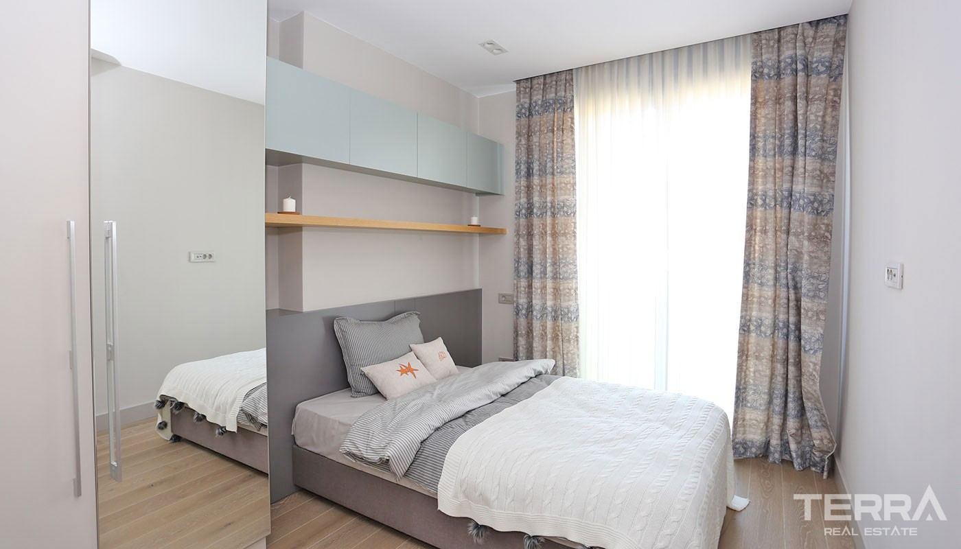 Smartly-Designed Apartments by the Sea in Makiport in Konyaaltı - 37172