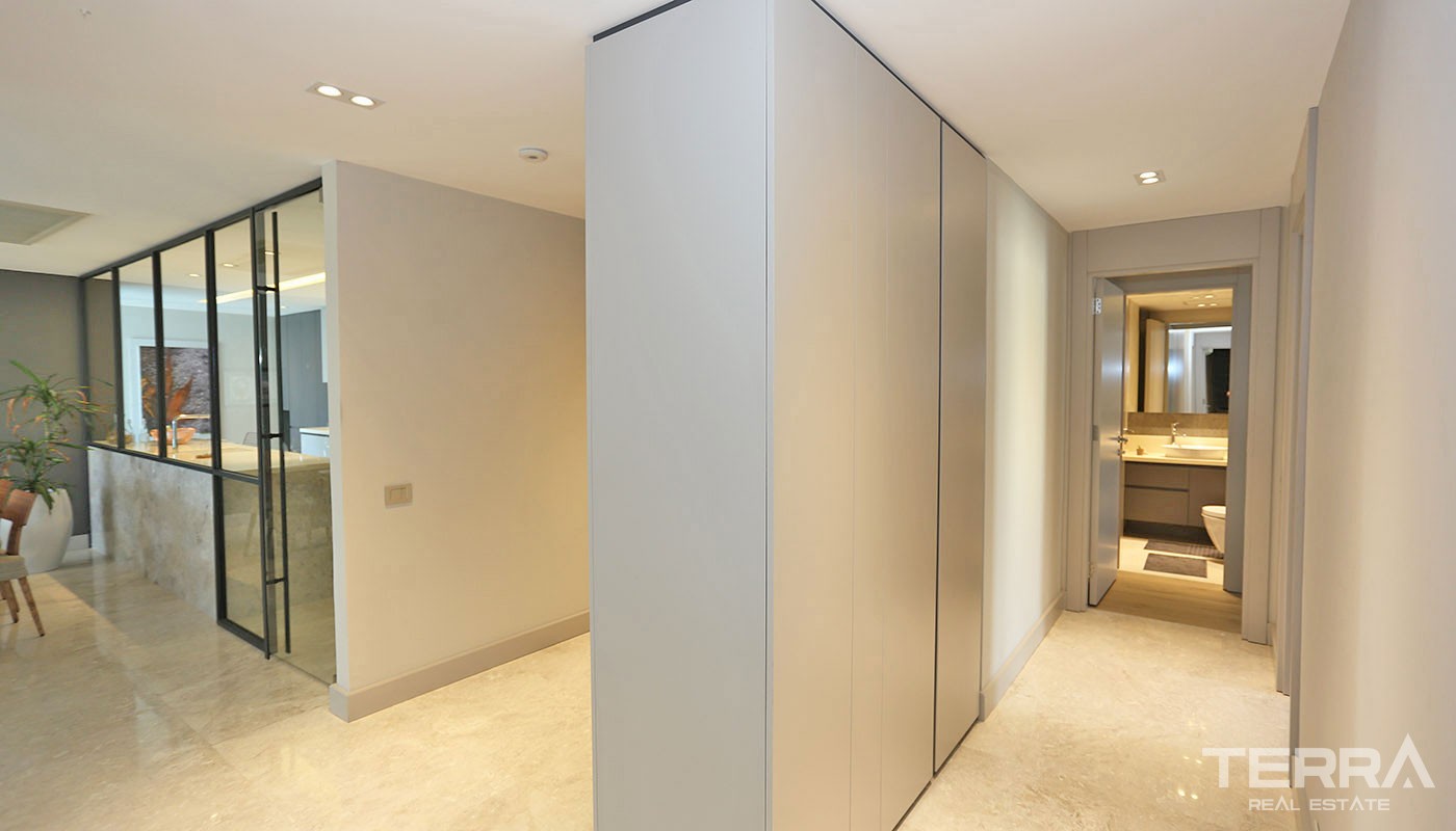 Smartly-Designed Apartments by the Sea in Makiport in Konyaaltı - 37183
